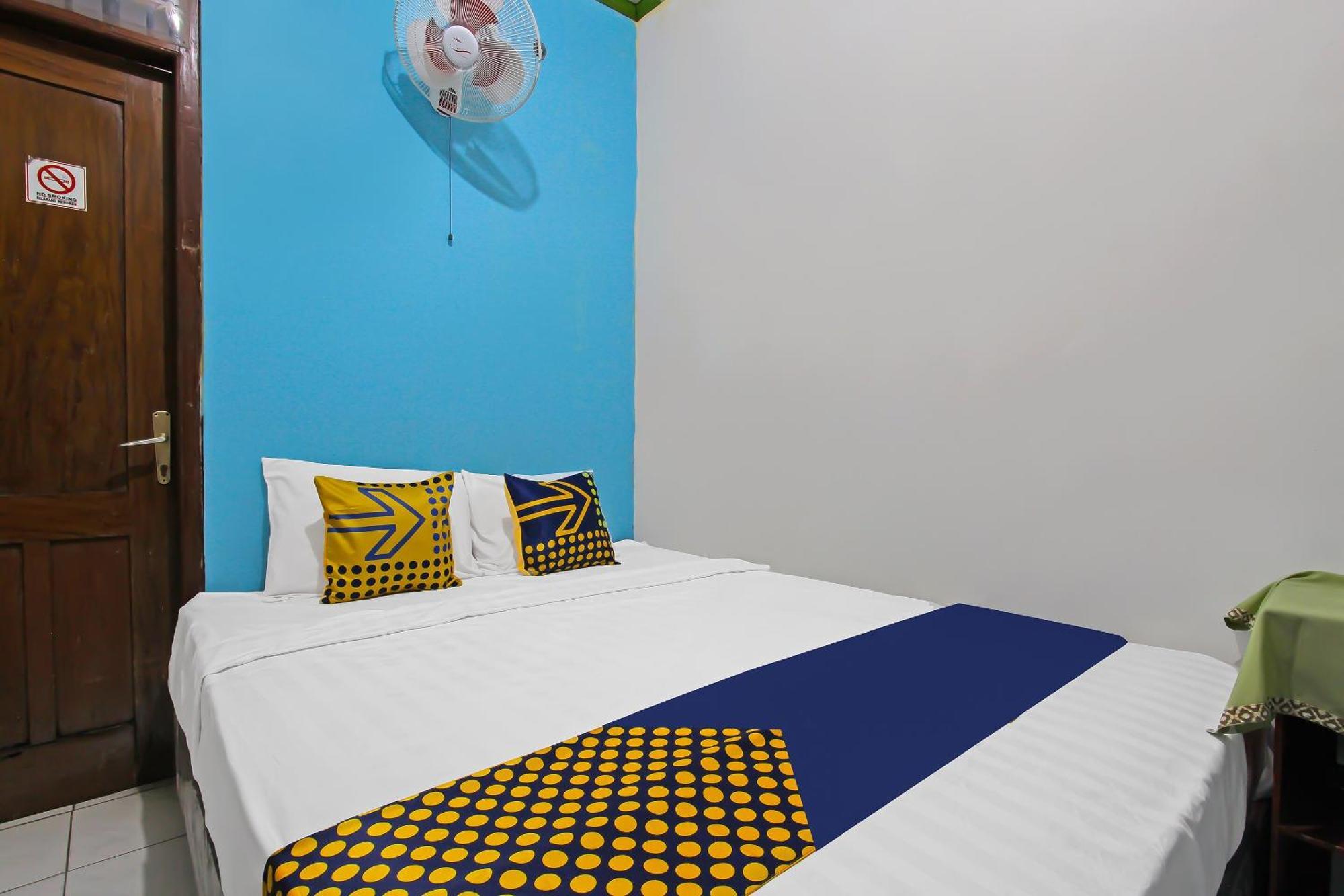 Spot On 91911 Rejeki Homestay Syariah Malioboro Yogyakarta Esterno foto