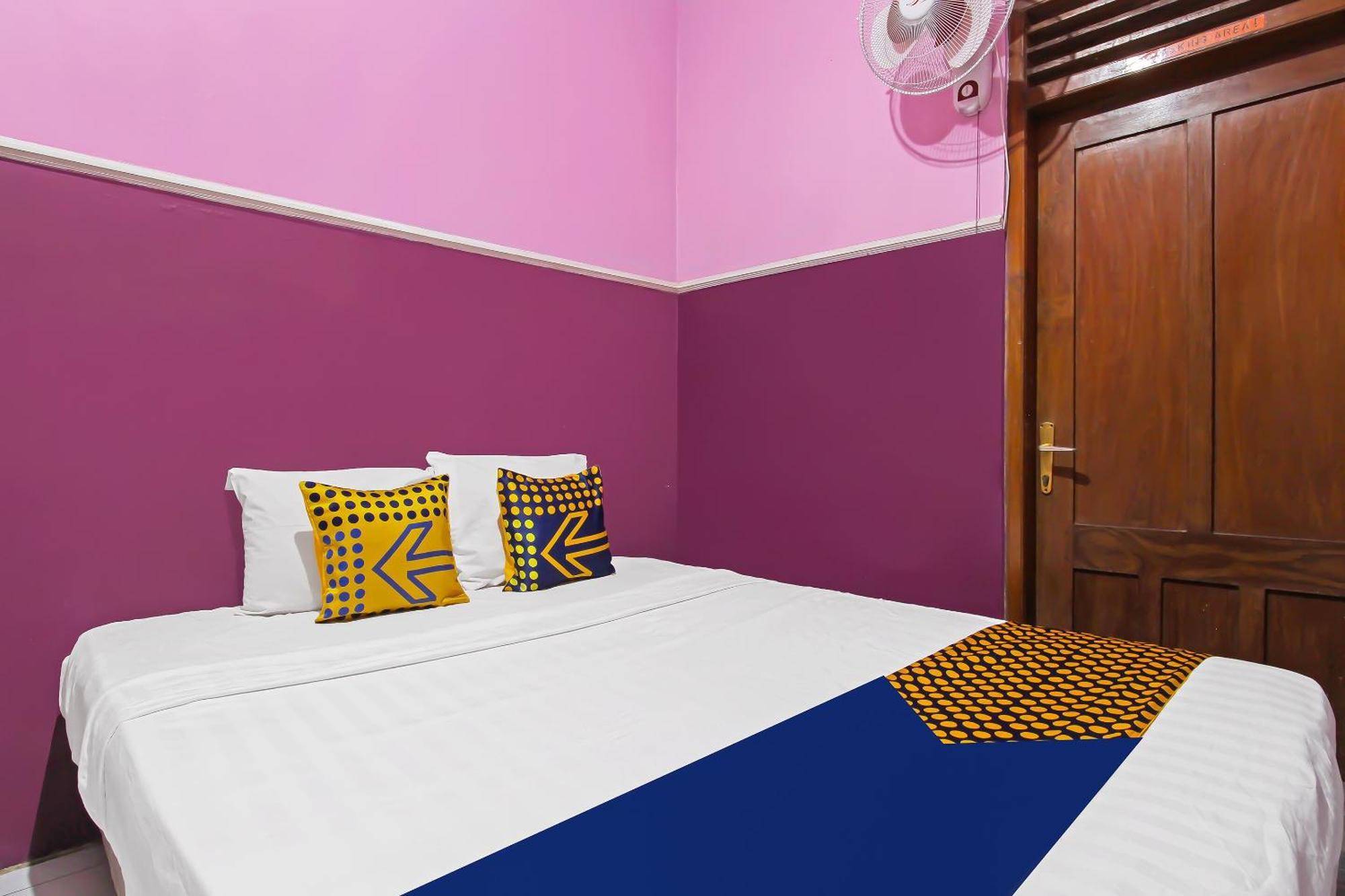 Spot On 91911 Rejeki Homestay Syariah Malioboro Yogyakarta Esterno foto